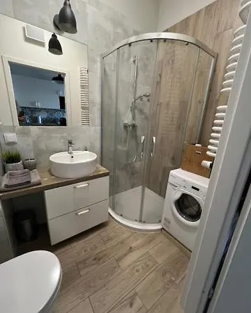 With A View Bis Varšava